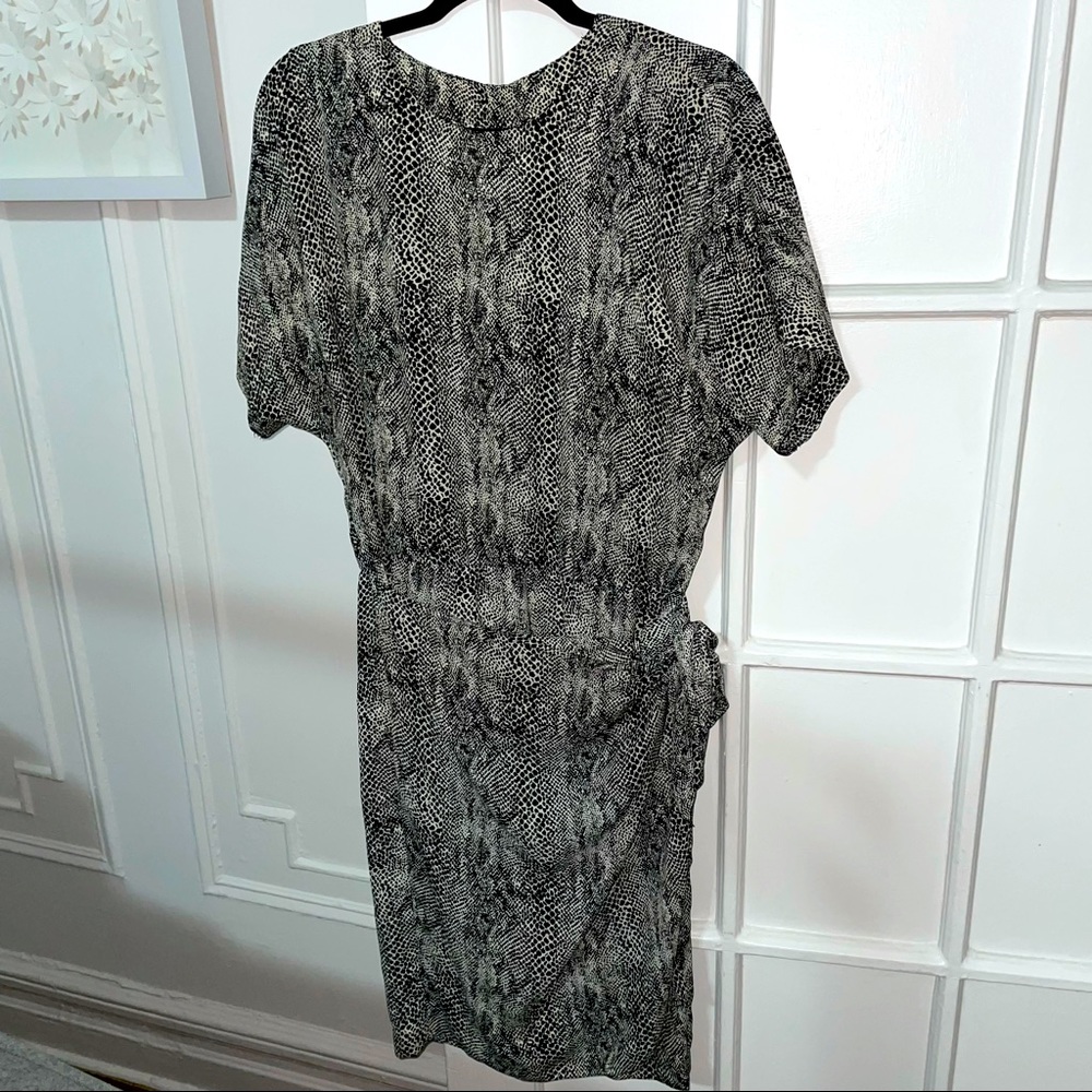 Maggy London Snakeskin Black & White Wrap style Dress